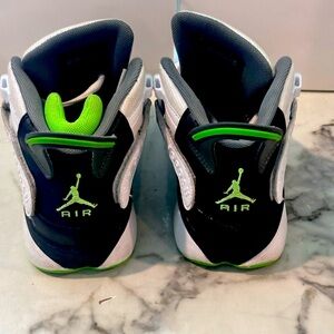 Lime Jordan’s 6-Rings